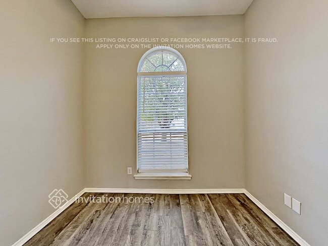 Foto del edificio - 224 Mulberry Ln