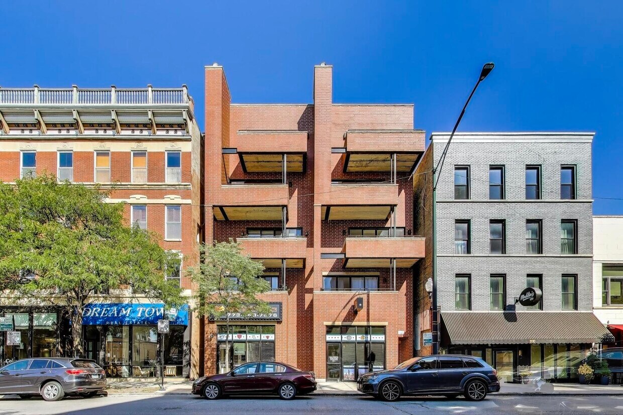 Foto principal - 1332 W Madison St