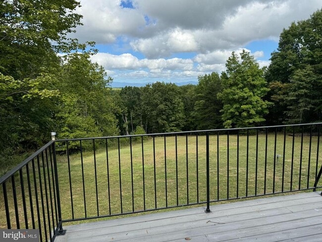 Building Photo - 5121 Ridge Rd