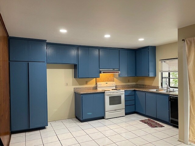 Foto principal - 5 Tiverton Dr