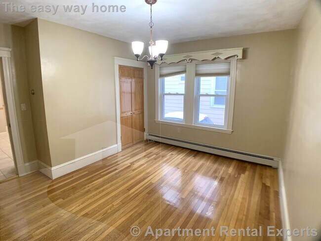 Foto del edificio - 182 Cedar St