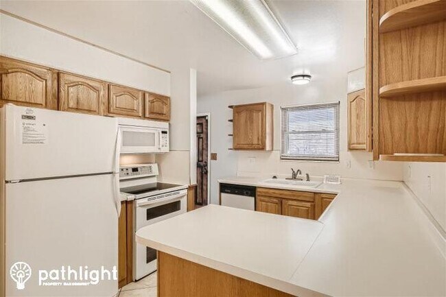 Foto del edificio - 268 East Utah Avenue