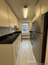 Building Photo - 84 St Paul St