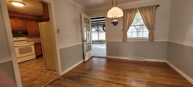 Building Photo - 4 bedroom 1.5 Bathroom home in Leola