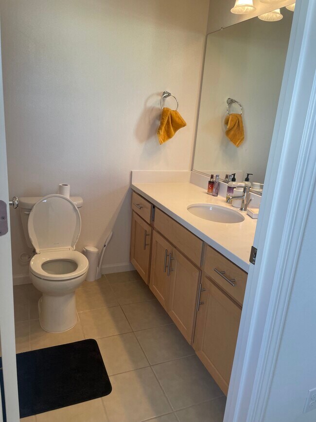 Bathroom A - 639 Elderberry Dr