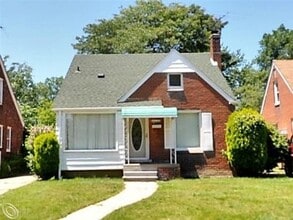 Building Photo - 6021 Grandville Ave