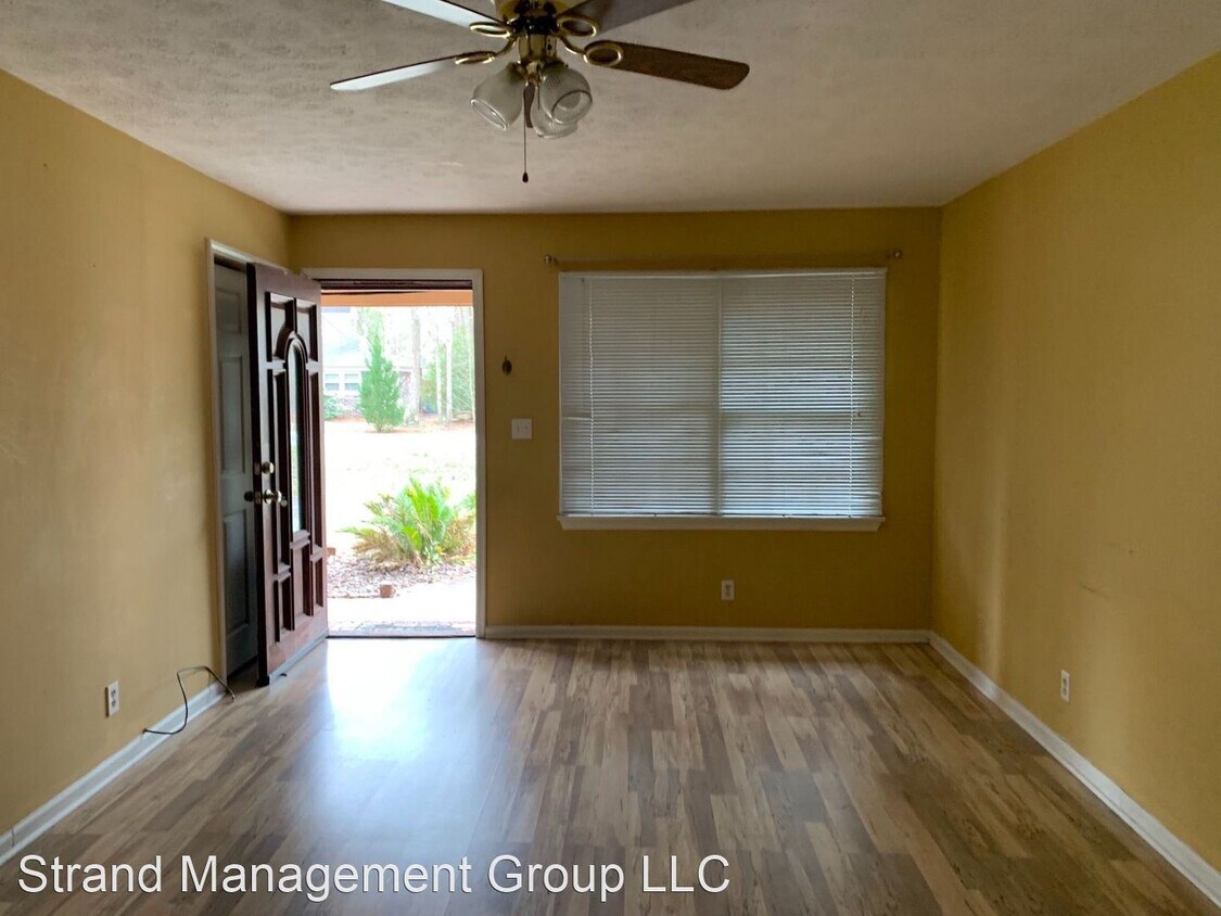 Primary Photo - 2 br, 1 bath House - 4080-A WHISKERPOLE