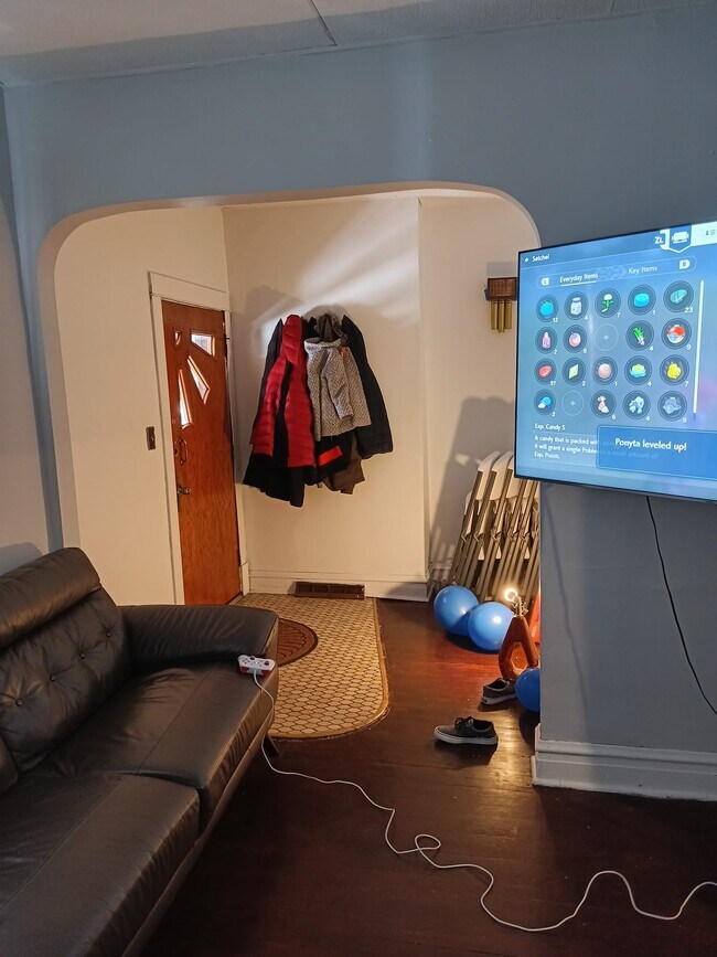 Vestíbulo - 705 N 16th Ave