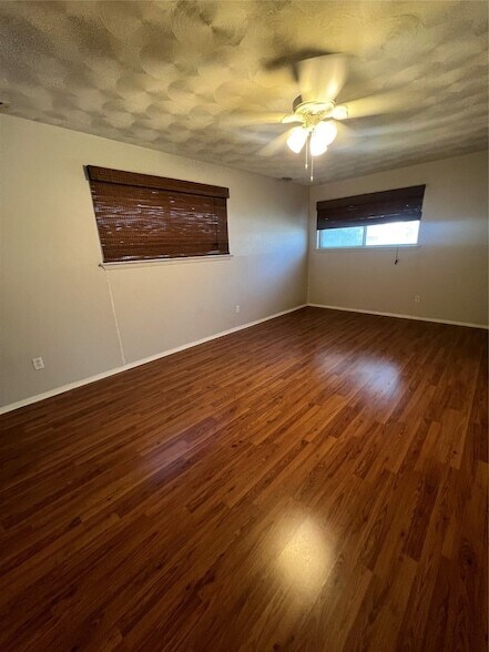 Foto del edificio - 4109 Field St