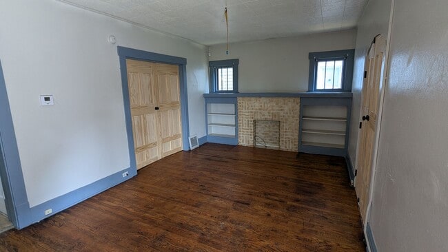 Foto del edificio - 1371 Stark Ave SW