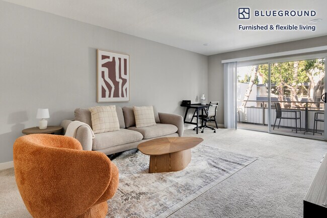 Building Photo - 2721 Midtown Ct