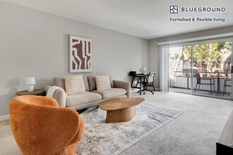 Building Photo - 2721 Midtown Ct