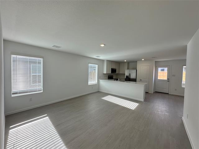 Building Photo - 6804 Haines Dr