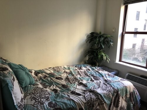 Building Photo - Spacious 2 bed