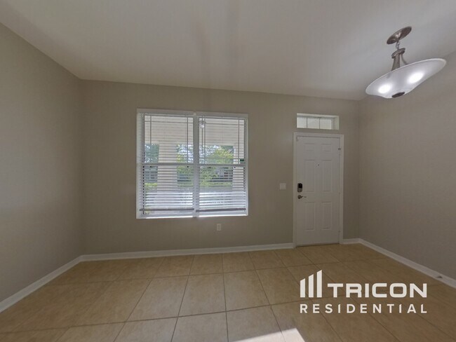 Building Photo - 405 Grassy Key Way Groveland FL