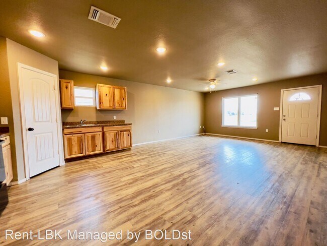Foto del edificio - 3 br, 2 bath House - 4103 E 61st Street