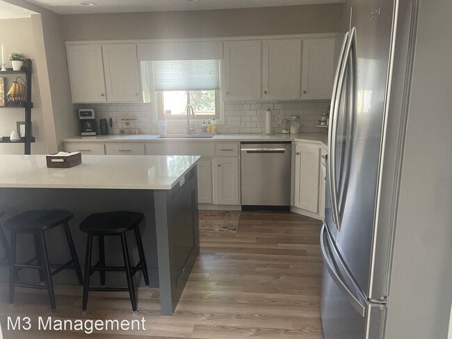 Building Photo - 3 br, 3 bath House - 15368 Nicholas Street