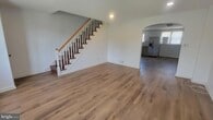 Primary Photo - 2129 Longshore Ave