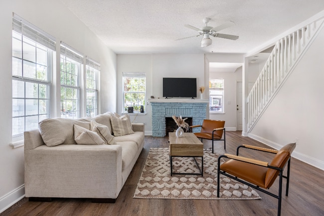 Foto del edificio - 1023 E Broad St