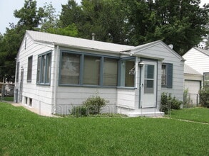 Building Photo - 2425 S Humboldt St