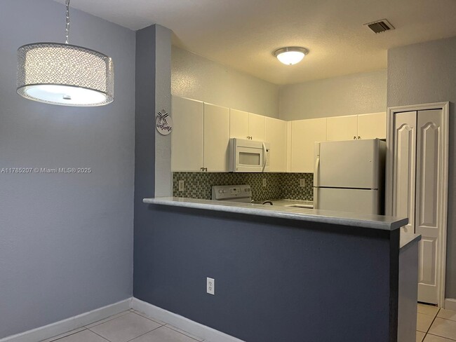 Building Photo - 7100 NW 177th St