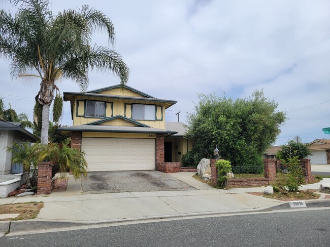 Building Photo - 19818 Harlan Ave