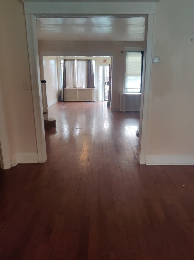 Photo - 6603 N Gratz St (Philadelphia, PA) House