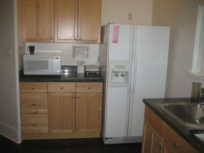 Foto del edificio - 4736 18th Ave NE