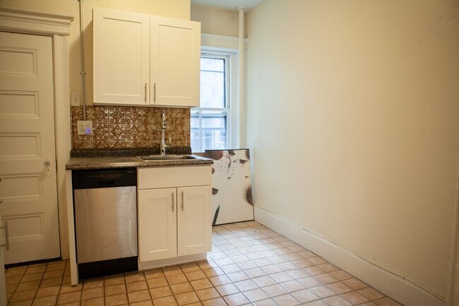 Foto del edificio - 74 Phillips St