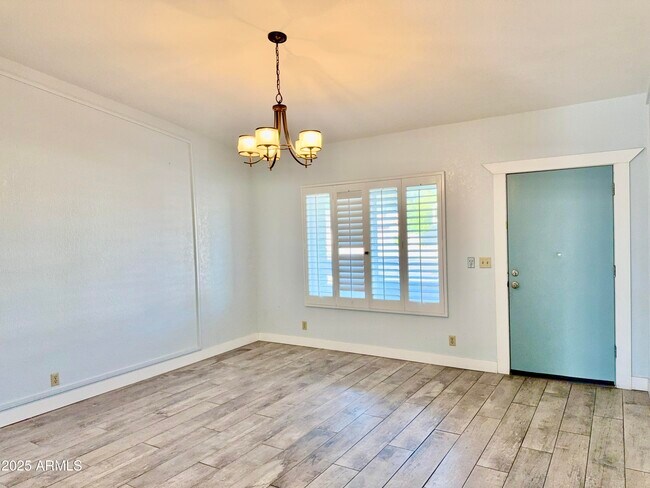 Foto del edificio - 13410 North 47th Pl