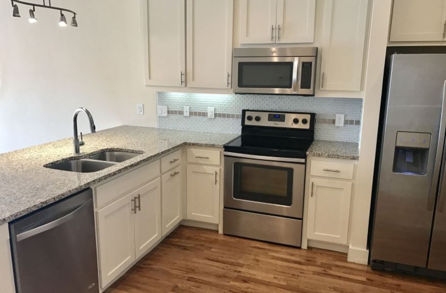 Foto del edificio - Ross at Live Oak Townhomes