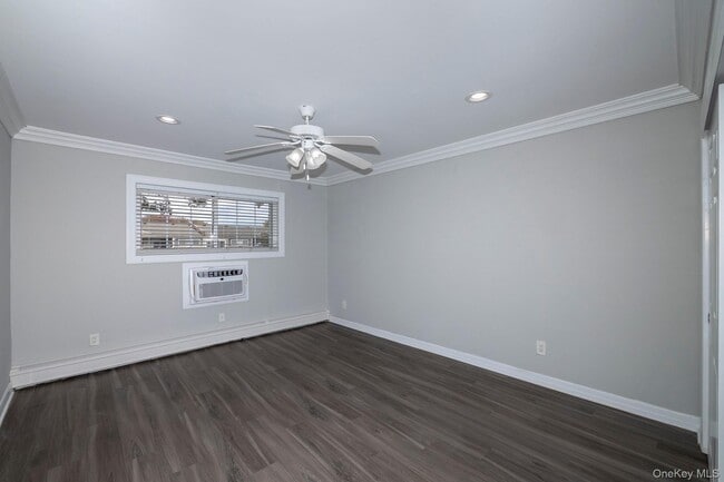 Building Photo - 72 Mt Vernon Ave