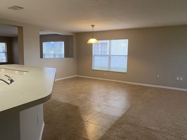 Foto del edificio - Quaint 3/2 Home with a Beautiful Covered F...