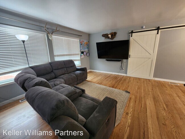 Building Photo - 3 br, 2 bath House - 113 Harvard St