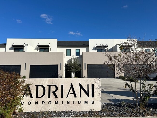 Foto del edificio - 6317 Krone Ln