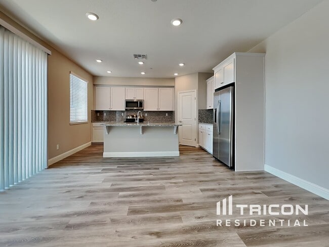 Building Photo - 2067 Comstock Lane Lincoln CA
