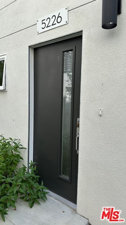 Foto del edificio - 5226 Satsuma Ave