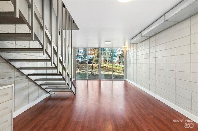 Foto del edificio - 12 S Hill Ave