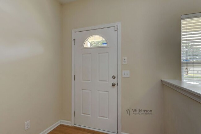 Foto del edificio - Nice 2br/2bth Townhome in Matthews