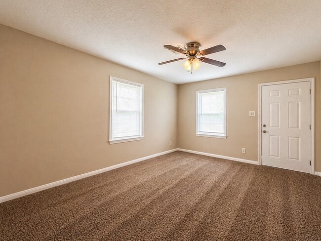 Building Photo - 8069 Juliabora St