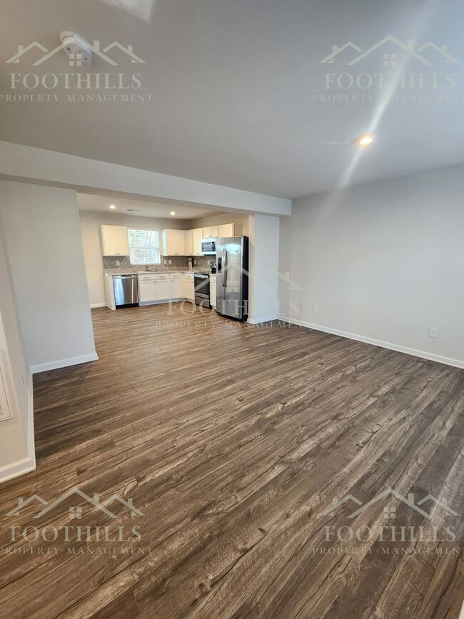 Building Photo - Spacious 3-Bedroom Home with Patio & Appli...