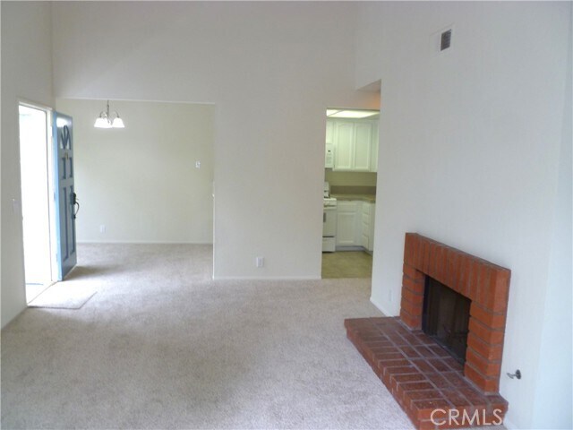Building Photo - 1272 W Park Western Dr