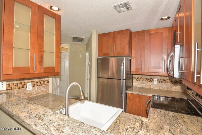 Foto del edificio - 7101 W Beardsley Rd