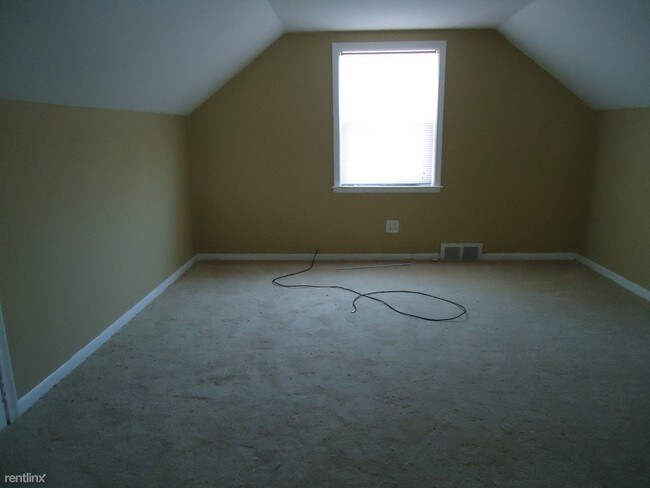 Foto del edificio - 3 br, 1 bath House - 16081 Rossini Dr