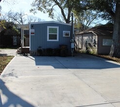 Building Photo - 4214 Fuqua St