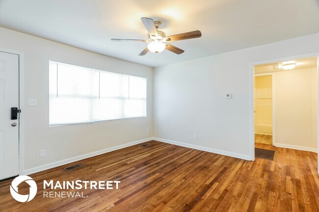 Foto del edificio - 2323 4th St NW
