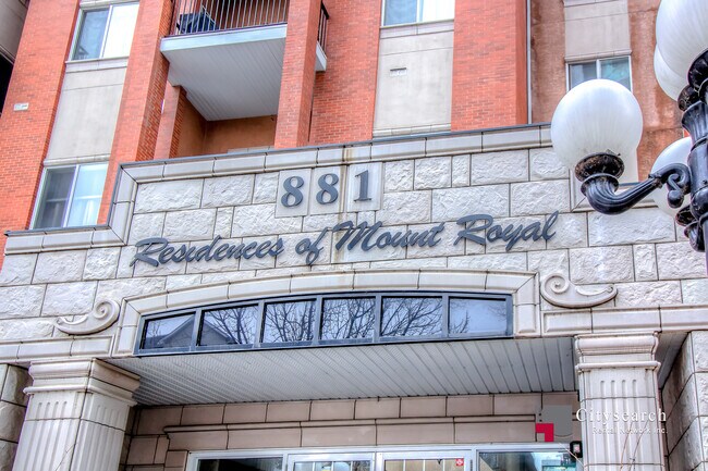 Photo du bâtiment - 881-215 15 Ave SW