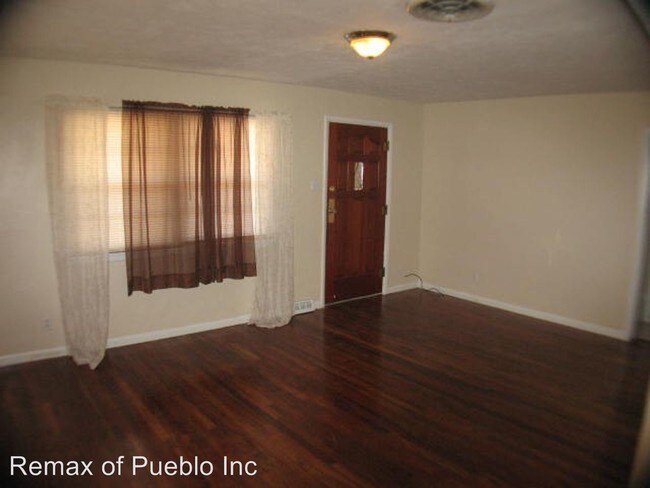 Foto del edificio - 3 br, 1 bath House - 2402 Court St
