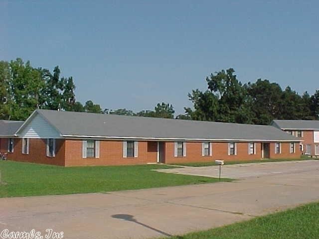 Building Photo - Beebes Twin Lake Apartments