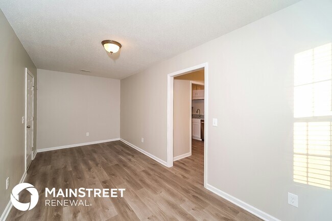 Building Photo - 107 Sioux Trce